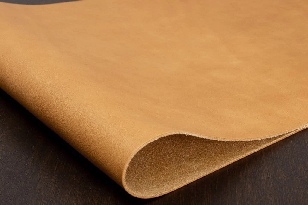 Leather Conceria La Bretagna Tuscania, Natural