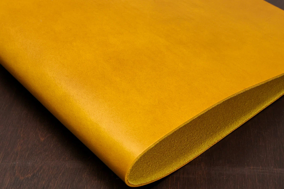 MPG Apollo, Yellow Leather 1 MPG Apollo, Yellow Leather